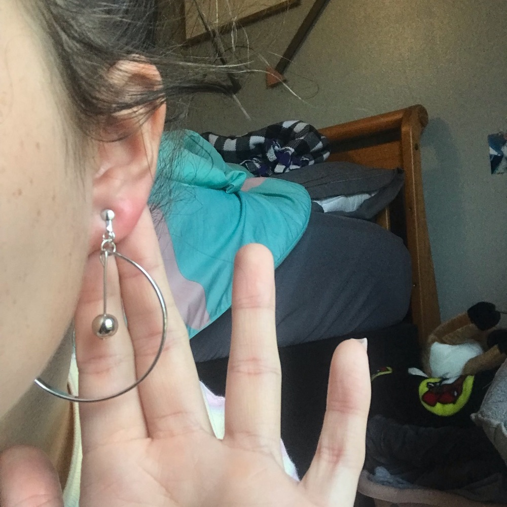 clip on earrings